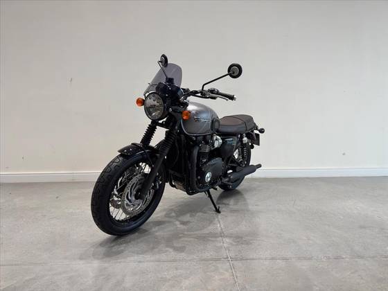 TRIUMPH BONNEVILLE T120 BLACK 1200 